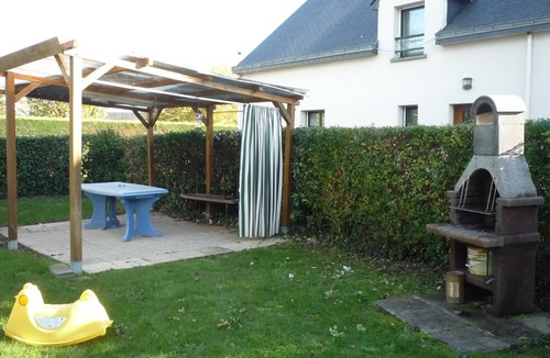 Guerande Apartment | Traditional house with a private garden, peacefulness guaranteed