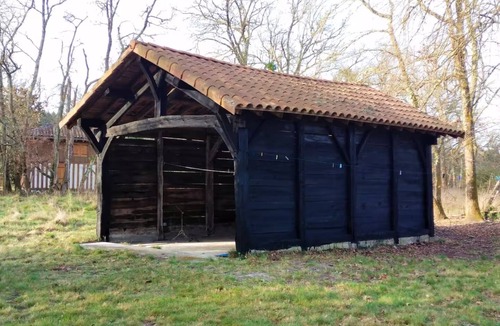 Sabres House | Traditional Landes house on secluded airial, secure swimming pool