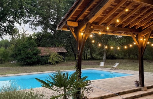 Vert House | Traditional Landes house on airial