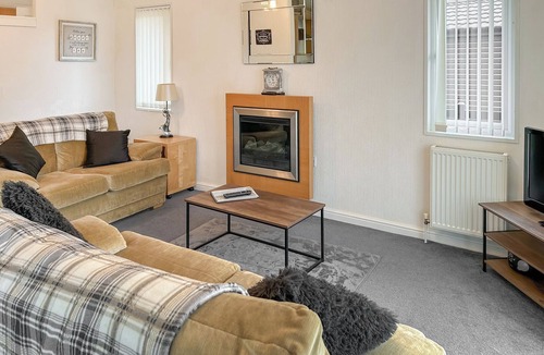 Tunstall Ski Chalet | Traditional Lodge 2 Bed (Pet)