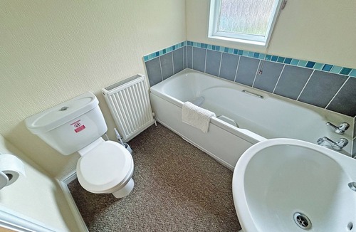 Tunstall Ski Chalet | Traditional Lodge 2 Bed (Pet)