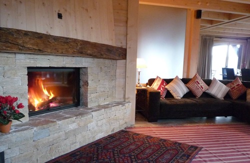 Val d'Illiez Ski Chalet | Traditional, luxury chalet - sleeps 10 - les crosets, champery, portes du soleil