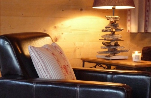 Val d'Illiez Ski Chalet | Traditional, luxury chalet - sleeps 10 - les crosets, champery, portes du soleil