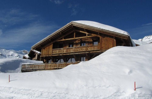 Val d'Illiez Ski Chalet | Traditional, luxury chalet - sleeps 10 - les crosets, champery, portes du soleil