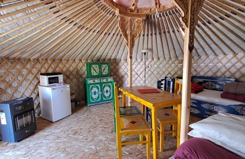 Plouenan Cabin | Traditional Mongolian yurt near Roscoff (sleeps up to 6)