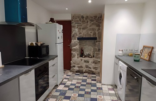 Erce House | Traditional Mountain House with View, Private Terrace and Garden in Ercé