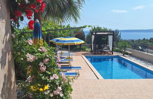 Kastel Sucurac Villa | Traditional stone villa to enjoy sea, sun, silence, heated pool, and sea view