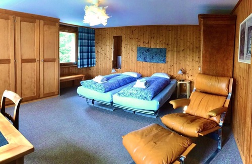 Gais Apartment | Traditionelle Appenzellerwohnung mit Garten und Spielplatz