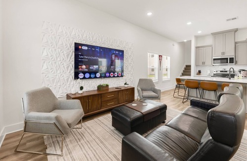 College Station House | Traditions: New Home, 2mi-A&M/Wlk-Legends Evnt Ctr