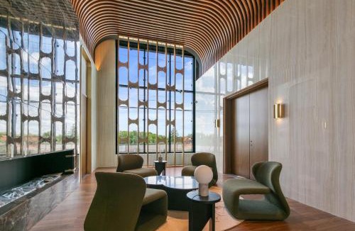 Oakville Apartment | Trafalgar