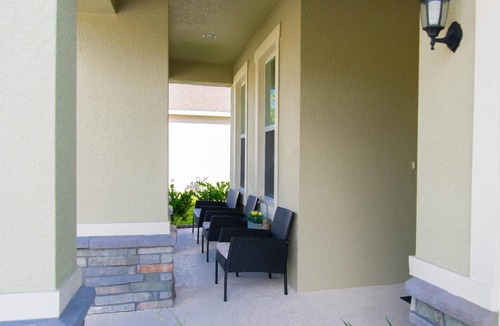 Trafalgar Village House | Trafalgar Retreat by Orlando Short Term