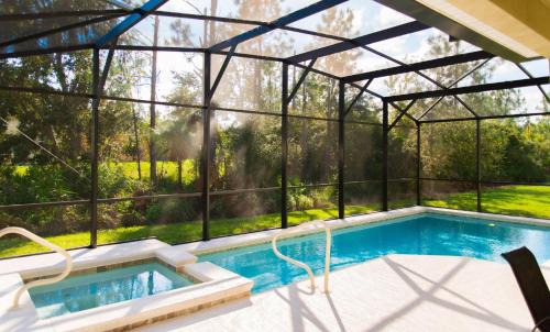 Trafalgar Village House | Trafalgar Retreat