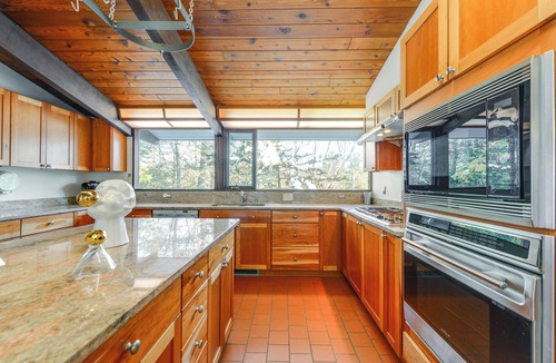 Dover House | Trail Access On-Site: Gorgeous MCM Deck House!