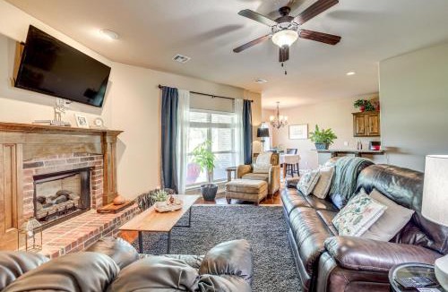 Verdigris House | Trail Access + Patio: Peaceful Tulsa Area Retreat