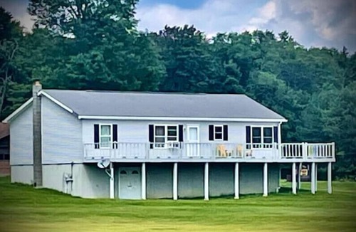 Coudersport House | Trail Side Inn- Near Cherry Springs & On the Trailn
