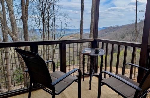 Laurel Ridge Cabin | Trailblazer - Cabin w Mtn Views