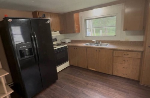 Friendsville House | Trailer 3 Bear Creek