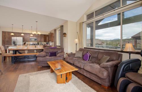 Winter Park Apartment | Trailhead Lodges Building 101 Unit 131