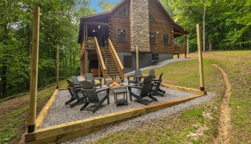 Logan House | Trails End Cabin- Sauna, Arcade, Hot Tub, Firepit