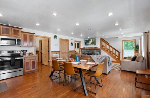 Bryant Cabin | Trails End Cabin with a hot tub, fire pit, & indoor pool!