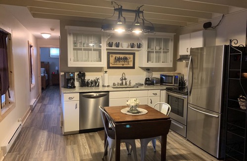 Perrysville House | Trails End Retreat- A Peaceful Country Getaway in the Heart of Mohican Country