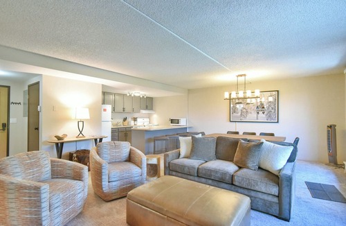 Peak 9 Condo | Trails End Slopeside Condo: Ski-In/Out, Walk to Town!