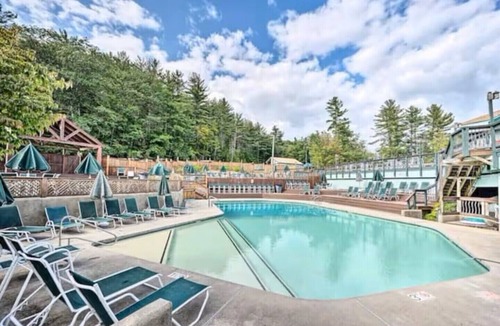 Thornton House | Trails EndnSki, Hike, Charge, and Unwind