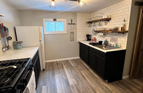 Rock Hill Cabin | Trails Head Cabin