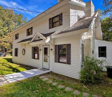 North Woodstock House | Trails, Rivers & Gorges White Mountains Retreat