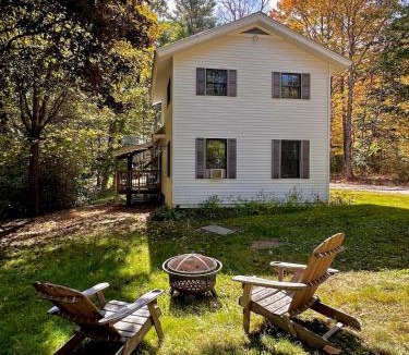North Woodstock House | Trails, Rivers & Gorges White Mountains Retreat