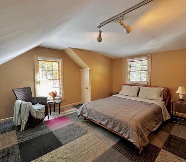 North Woodstock House | Trails, Rivers & Gorges White Mountains Retreat