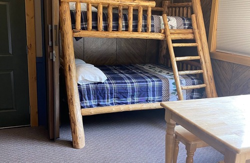 Bessemer Cabin | Trailside 3 bedroom unit #5 at Black River Basin