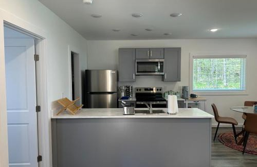 Farmville House | Trailside Cottage 1BR Near Greenfront