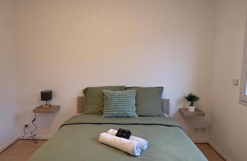 Noisy-le-Grand Apartment | Train station 10 min close to Paris and Disney University