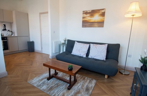 Harrogate City Centre Apartment | Train Station View - Harrogate Center