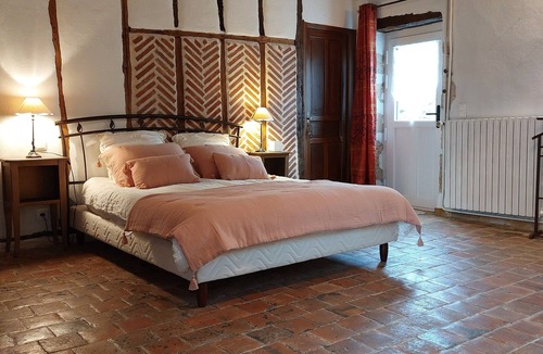 Thenay House | Trainefeuilles