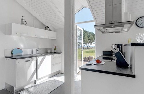 Sklskr House | "Trajko" - 100m from the sea by Interhome