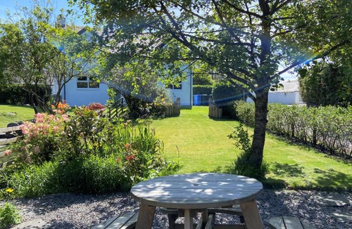 Ellenabeich House | Tramway Cottages