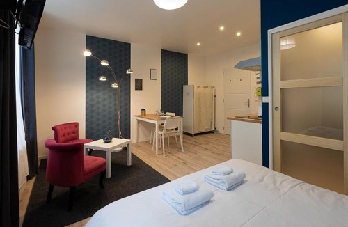 Saint-Quentin Apartment | Trankil-Apparts Centre 2