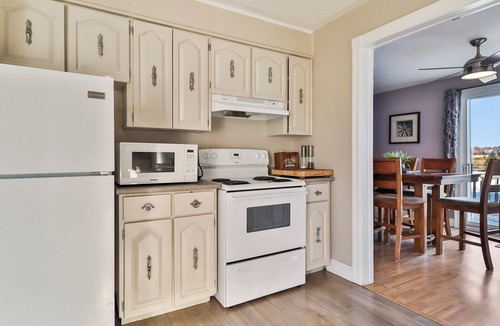 Acadian Peninsula House | Tranquil Riverside Cottage with beautiful Sunsets