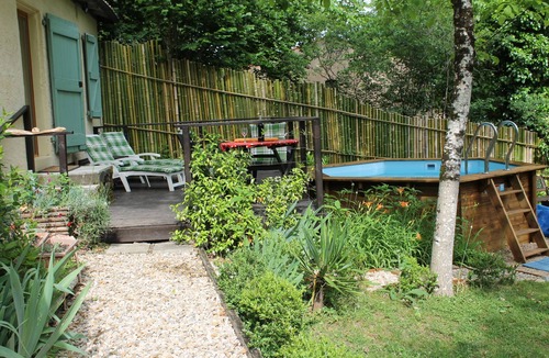 Saint-Antonin Noble Val Apartment | Tranquil studio with private pool- 5 mins walk to stunning medieval village!
