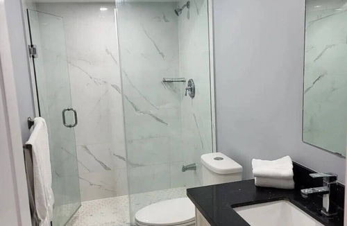 Whitby Apartment | Tranquil 1-bedroom apartment (Mars) near Thermea Spa Whitby