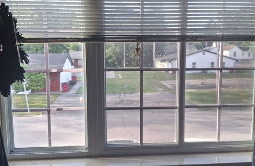 Sikeston Apartment | Tranquil 2-bedroom apartment with AC in charming Sikeston Missouri