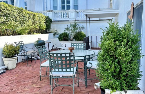 Cliff Walk Condo | Tranquil 2-bedroom condo with AC in Guilded Age Mansion in Newport