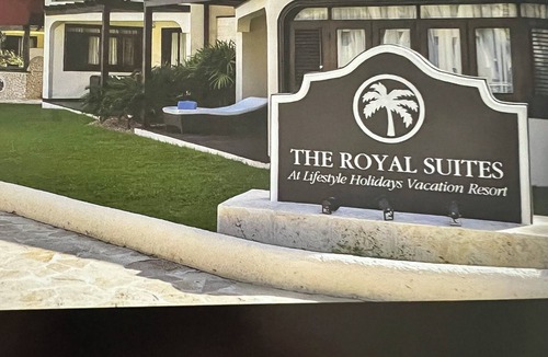 Davis Spring Commercial Resort | Tranquil 2-bedroom resort in Dominican Republic perfect for your getaway