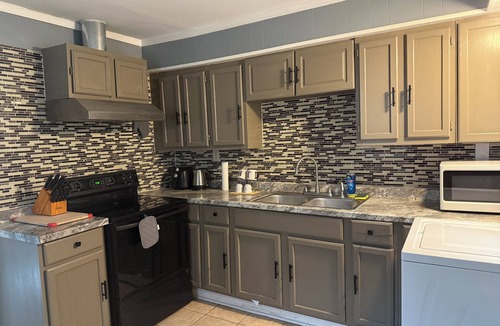Blytheville House | Tranquil 2-bedroom house with AC in charming Blytheville