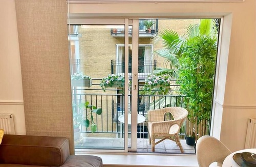 Queenhithe Apartment | Tranquil 2B 2 min from St Paul's