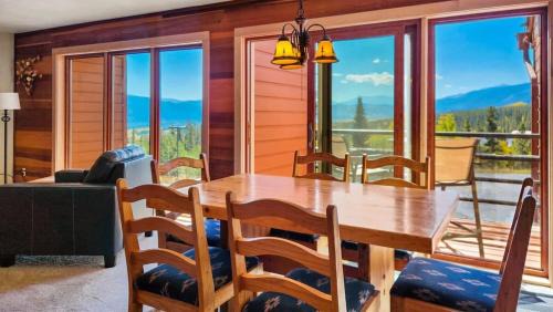 Wildernest House | Tranquil 2BR Near Trails and Free Shuttle