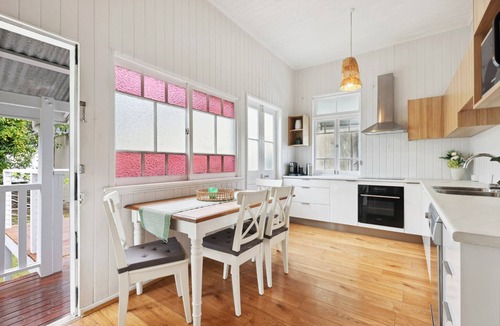 Nundah Apartment | Tranquil 3-Bed Family Home with Spacious Backyard