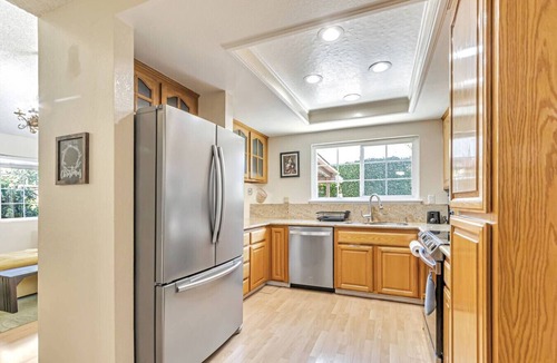 Ardenwood House | Tranquil 3BDR/2BA Fremont Escape